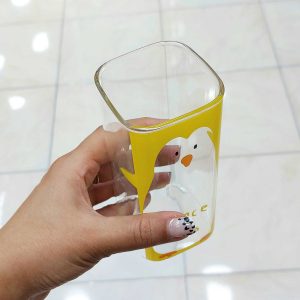 Alternative view of لیوان پیرکس ساده طرح پنگوئن رنگ زرد وارداتی(تکی)