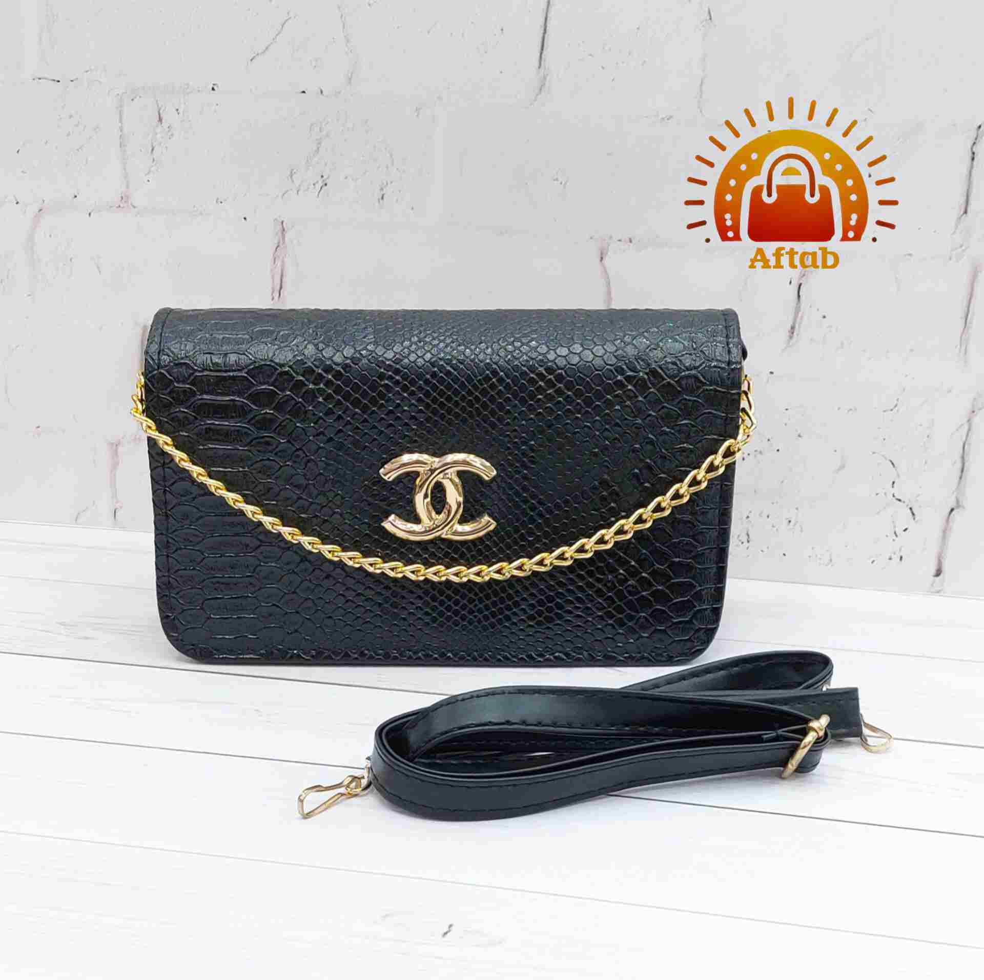 کیف دوشی زنانه دخترانه Chanel جلو زنجیر پوستماری
